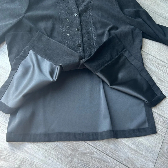 Vintage Alia Black Sequins Beads Accents Faux Suede Jacket - Picture 13 of 15